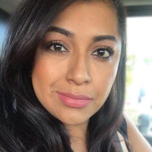 Meet your Posher, Liz